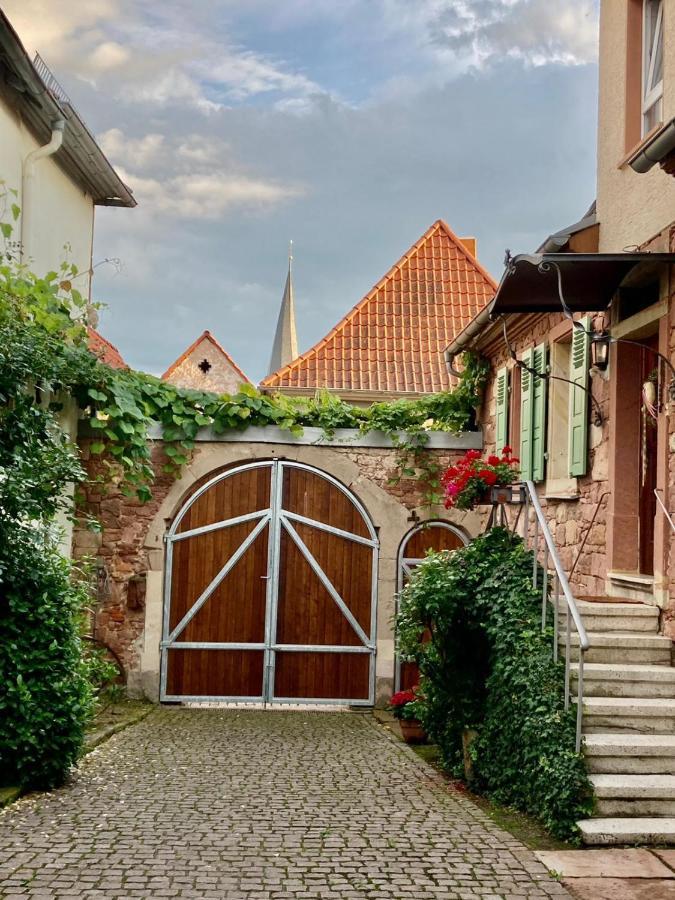 Gaestehaus Zum Weinbauer Rhodt unter Rietburg Exterior photo